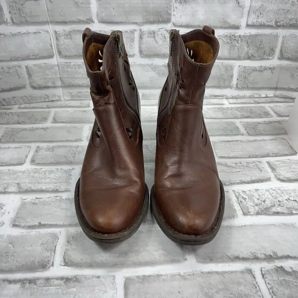 Born Ivy Women's Size 9 Brown Full Grain Leather Laser Cut Western Ankle Boot